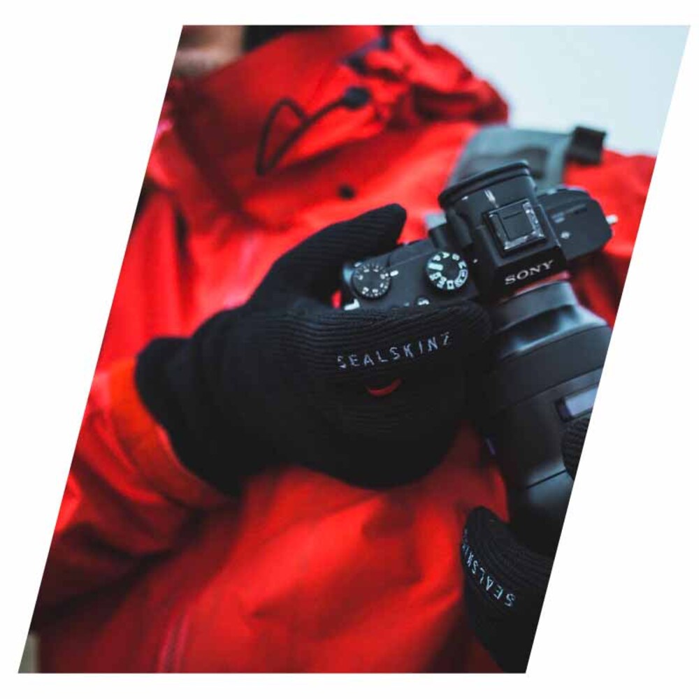 SealSkinz Necton Windproof All Weather Knitted Gloves