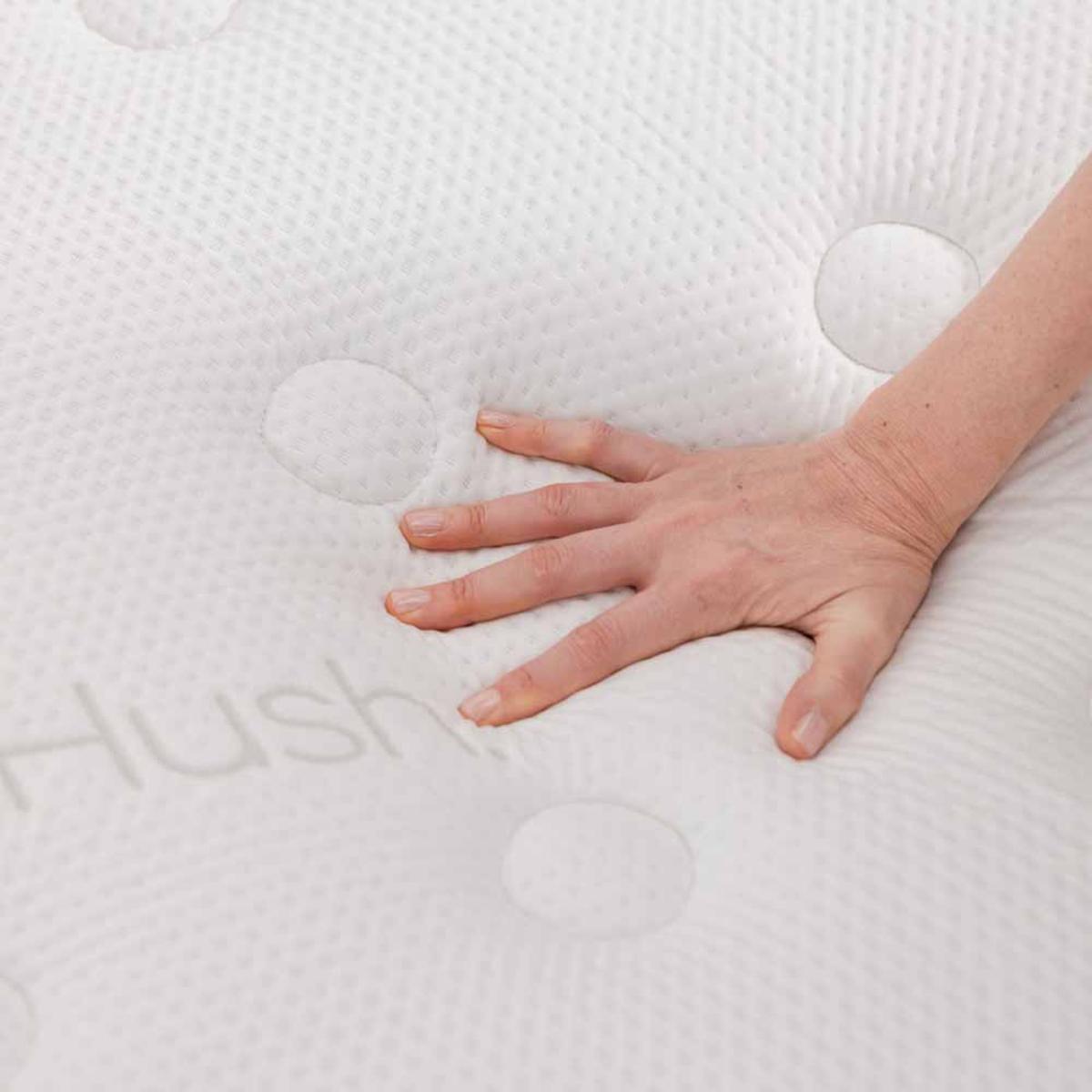  Hush Iced Hybrid 2-in-1 Cooling Mattress With Memory Foam And Springs - Queen/White