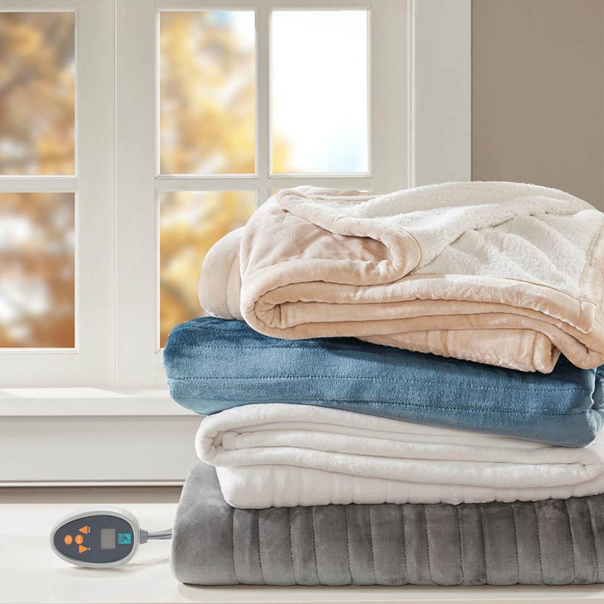  True North By Sleep Philosophy Ultra Soft Plush Reverses To Berber Heated Blanket With Bonus Automatic Timer - King